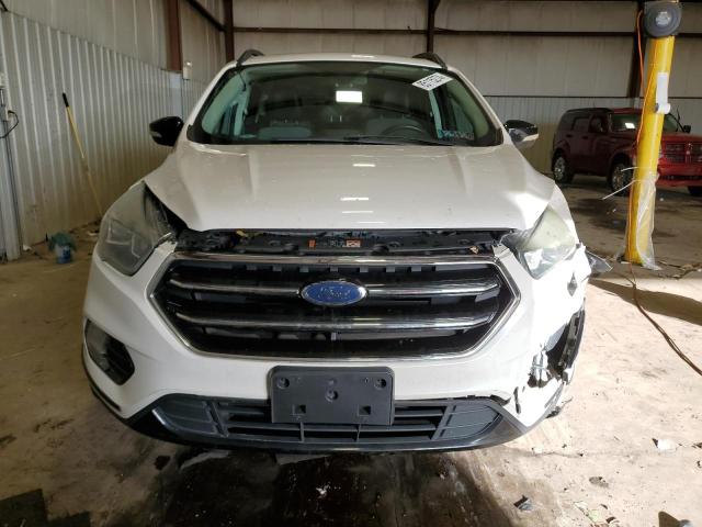 VIN 1FMCU9J9XHUD32854 2017 FORD ESCAPE no.5