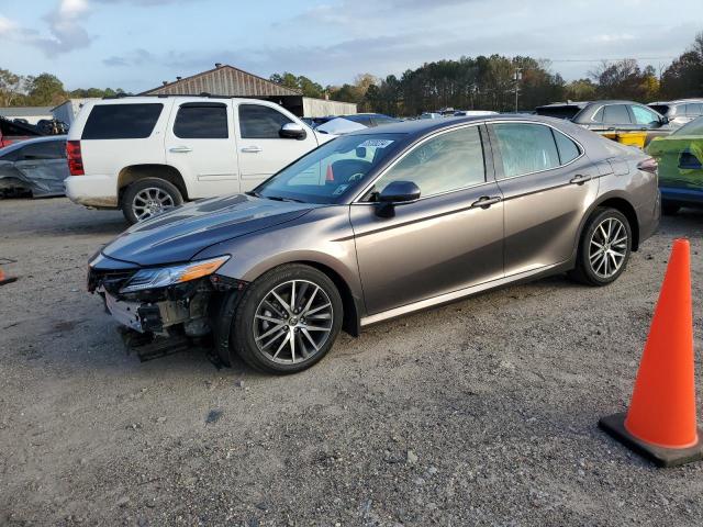 2024 TOYOTA CAMRY XLE #3028522933