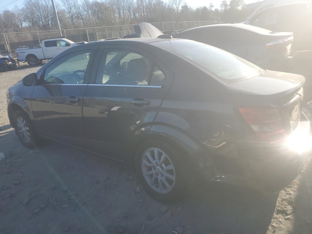 Lot #3024162856 2017 CHEVROLET SONIC LT