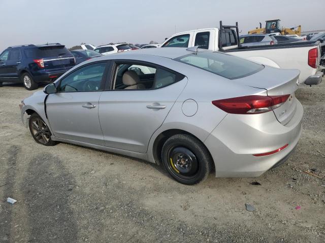 VIN 5NPD84LF6JH310594 2018 HYUNDAI ELANTRA no.2