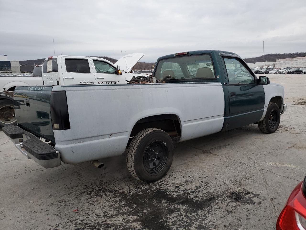 Lot #3034273072 1995 GMC SIERRA C15