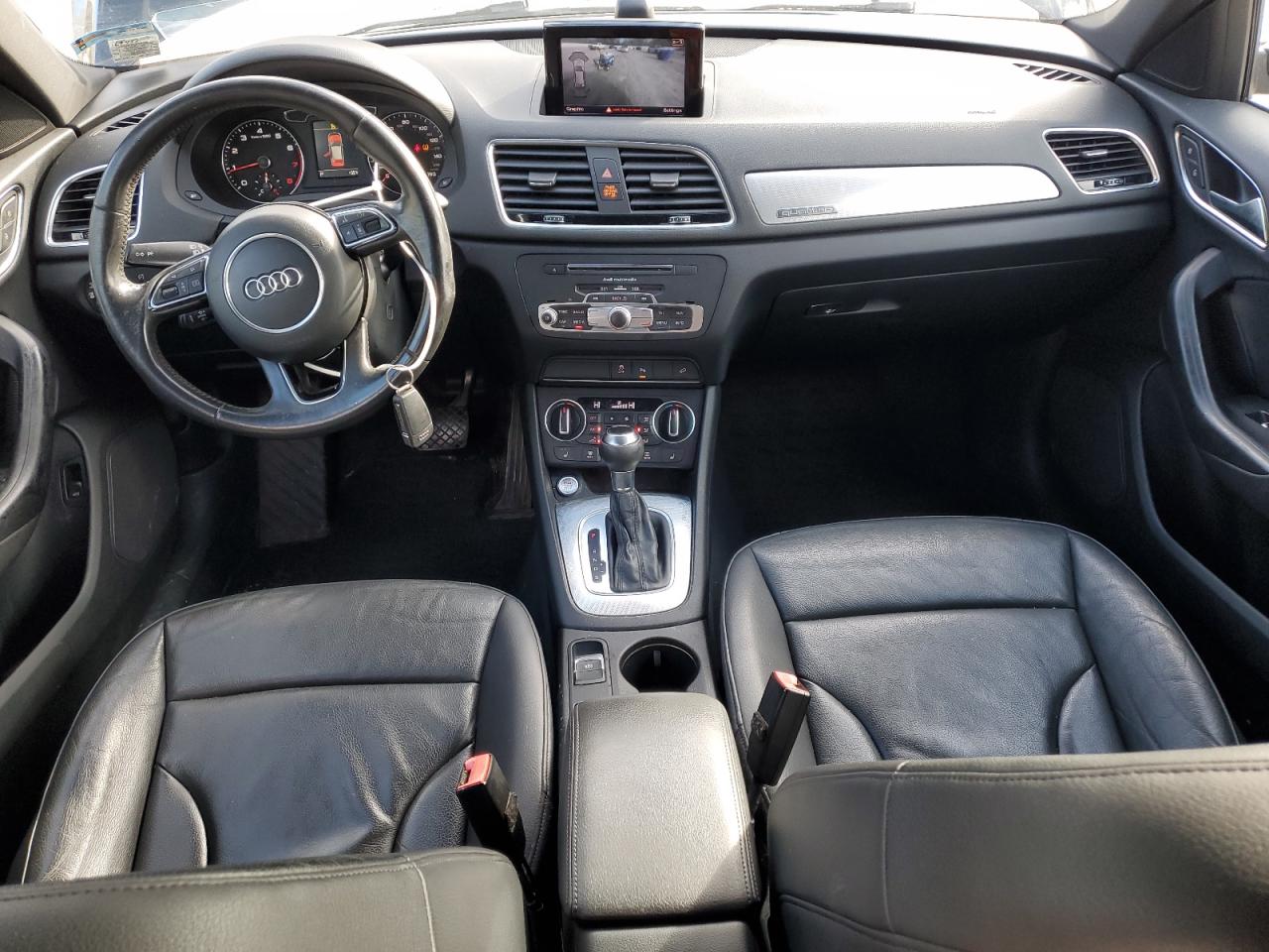 AUDI Q3 PREMIUM PLUS