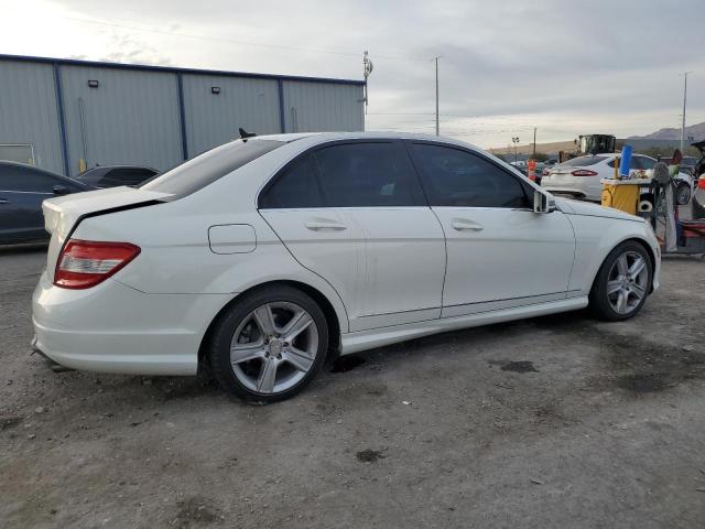 MERCEDES-BENZ C 300 2010 white  gas WDDGF5EB6AR098376 photo #4