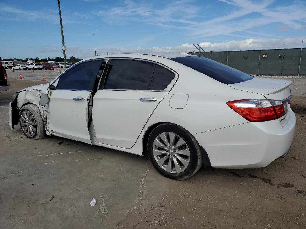 Lot #3042086232 2014 HONDA ACCORD EXL