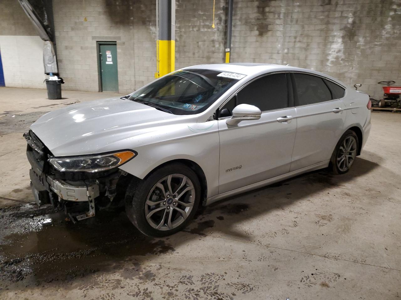  Salvage Ford Fusion