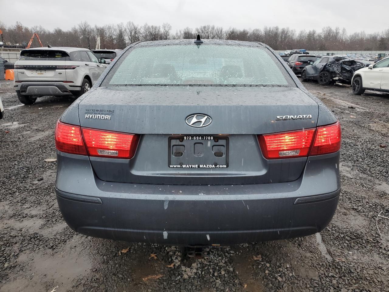 Lot #3030703116 2010 HYUNDAI SONATA GLS