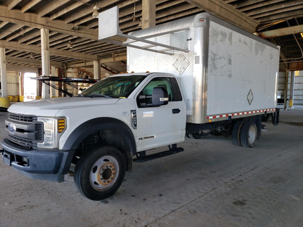 Lot #3027883970 2018 FORD F450 SUPER