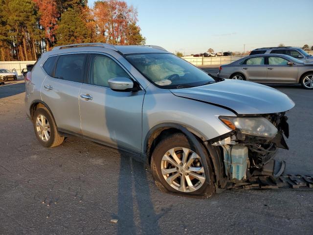 2015 NISSAN ROGUE S/SL KNMAT2MT4FP514090
