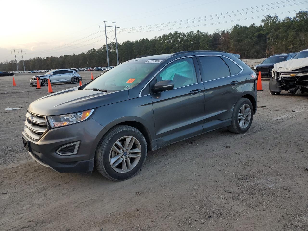  Salvage Ford Edge