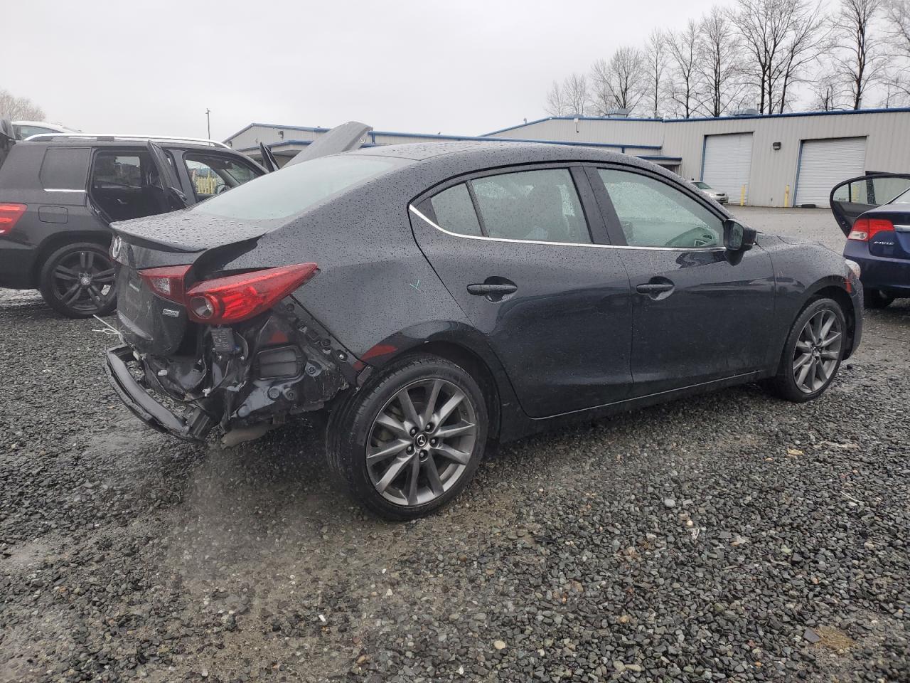 Lot #3028728757 2018 MAZDA 3 TOURING