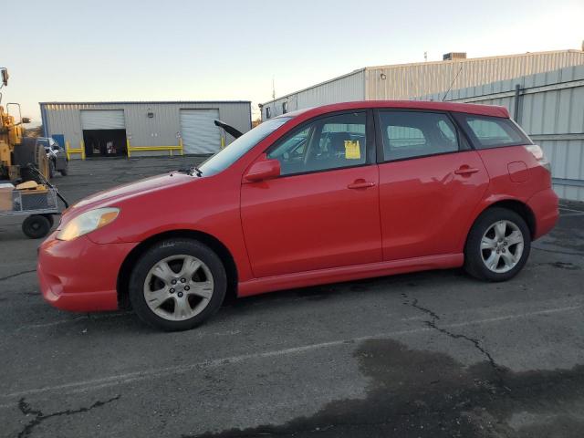 TOYOTA COROLLA MA 2005 red hatchbac gas 2T1KR32E05C359063 photo #1