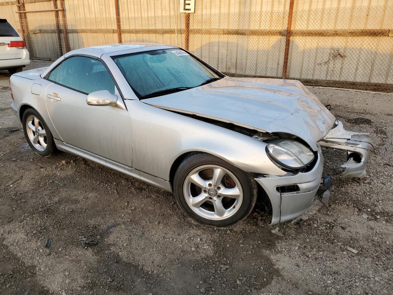 Lot #3025925948 2002 MERCEDES-BENZ SLK 320