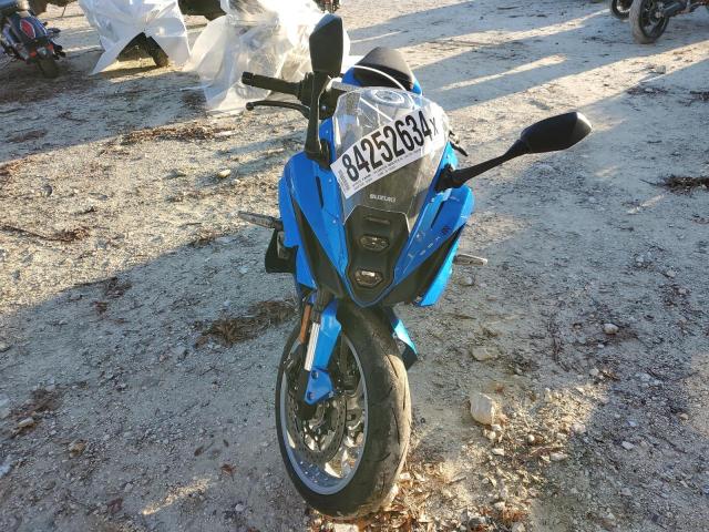 2024 SUZUKI GSX800 F JS1EM13B5R7103121