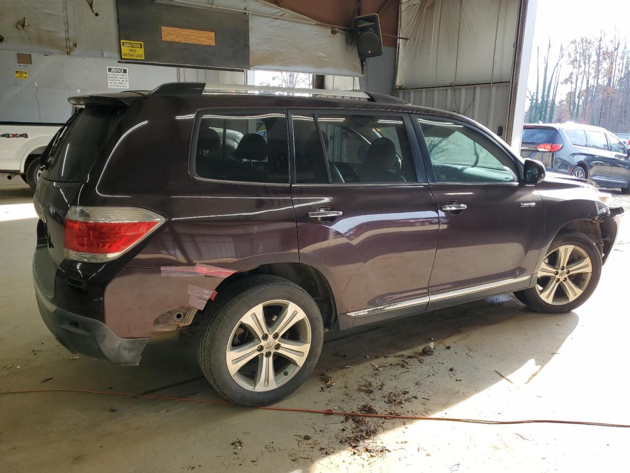 Lot #3024724577 2011 TOYOTA HIGHLANDER