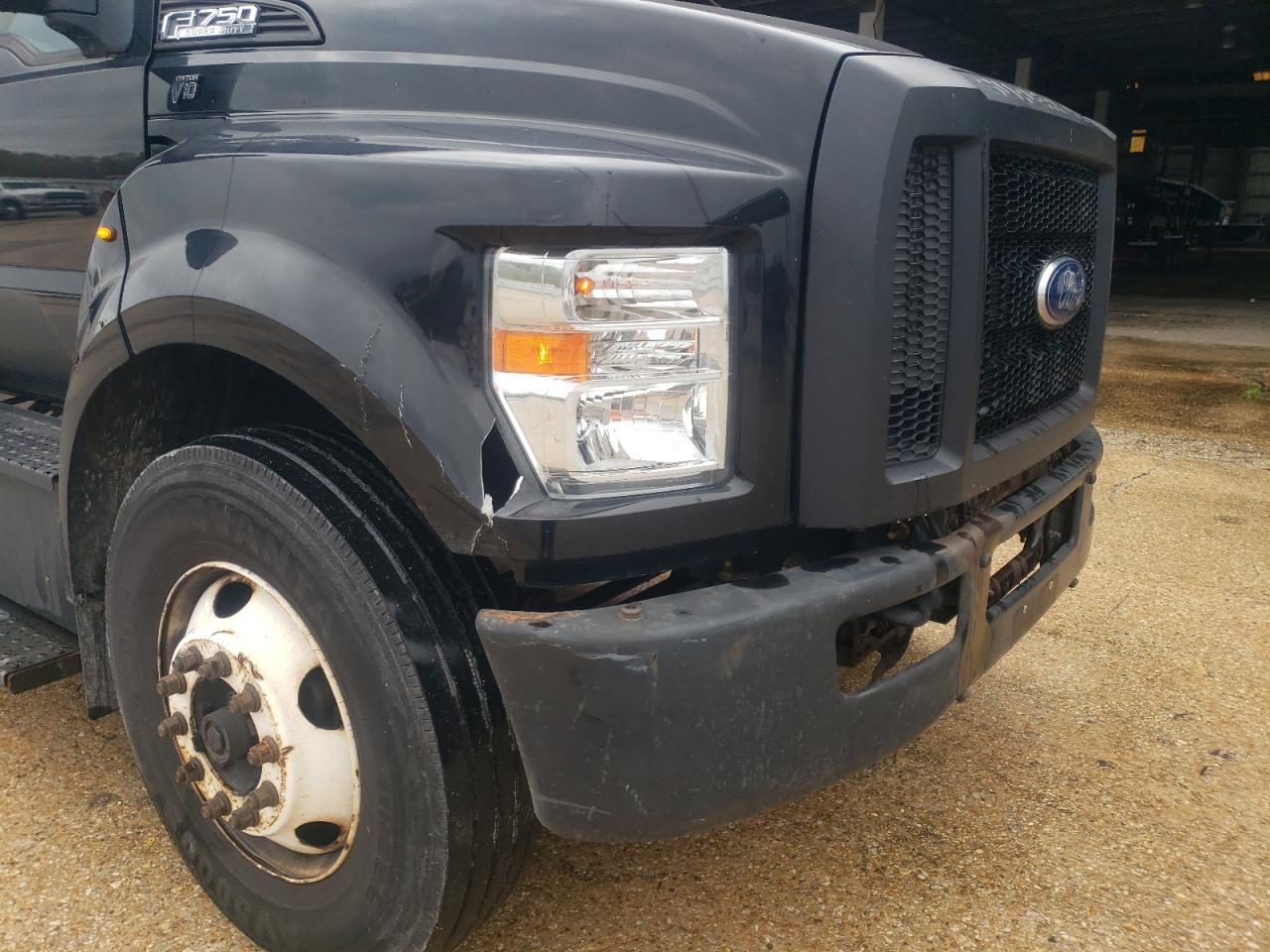 Lot #3025773314 2017 FORD F750 SUPER