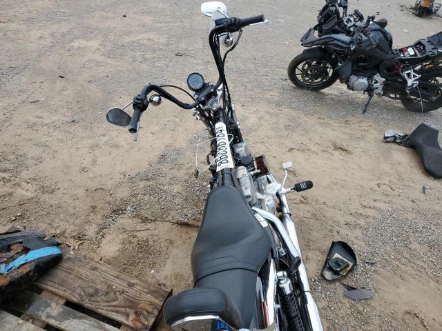 2006 HARLEY-DAVIDSON XL883 1HD4CAM156K426425