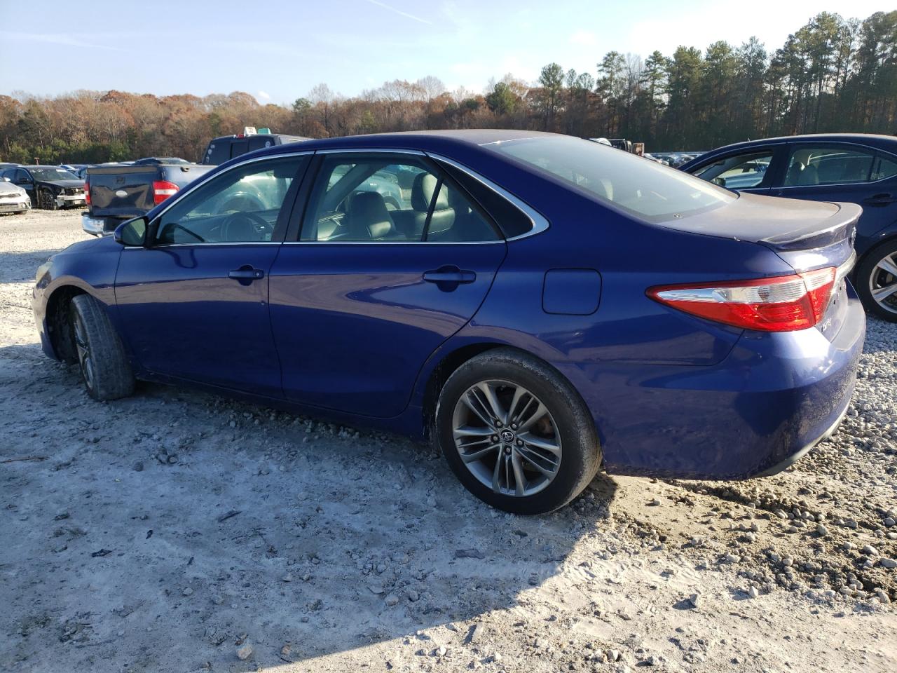 Lot #3028380817 2015 TOYOTA CAMRY LE