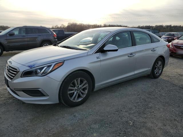 VIN 5NPE24AF2HH527000 2017 HYUNDAI SONATA no.1