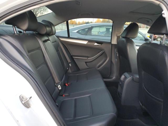 2017 VOLKSWAGEN JETTA SE - 3VWDB7AJ4HM320343