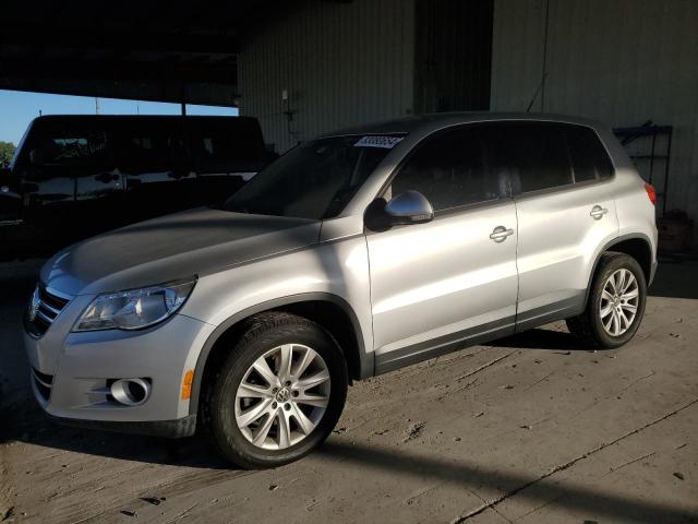 2010 VOLKSWAGEN TIGUAN S #3023476317