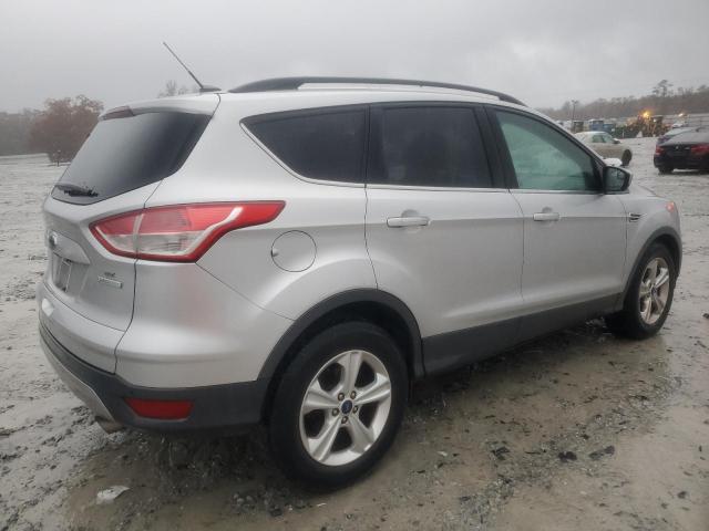 VIN 1FMCU0GX1FUA64789 2015 FORD ESCAPE no.3