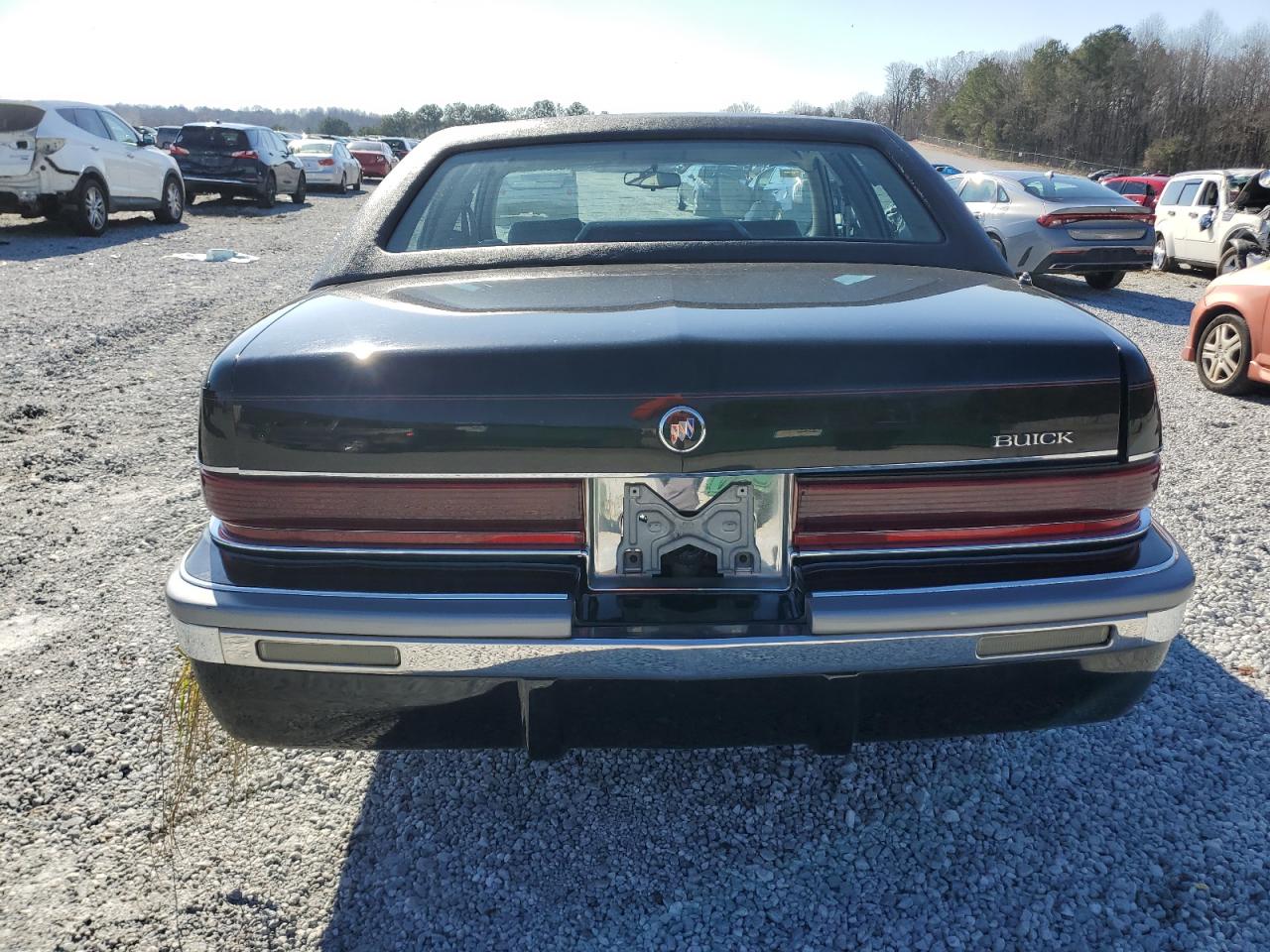 Lot #3030752104 1995 BUICK ROADMASTER