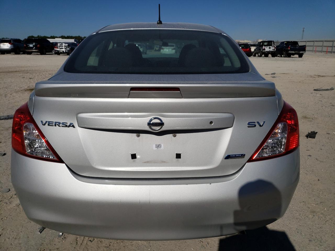 Lot #3044717254 2013 NISSAN VERSA S