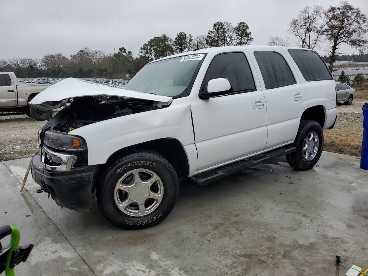  Salvage GMC Yukon