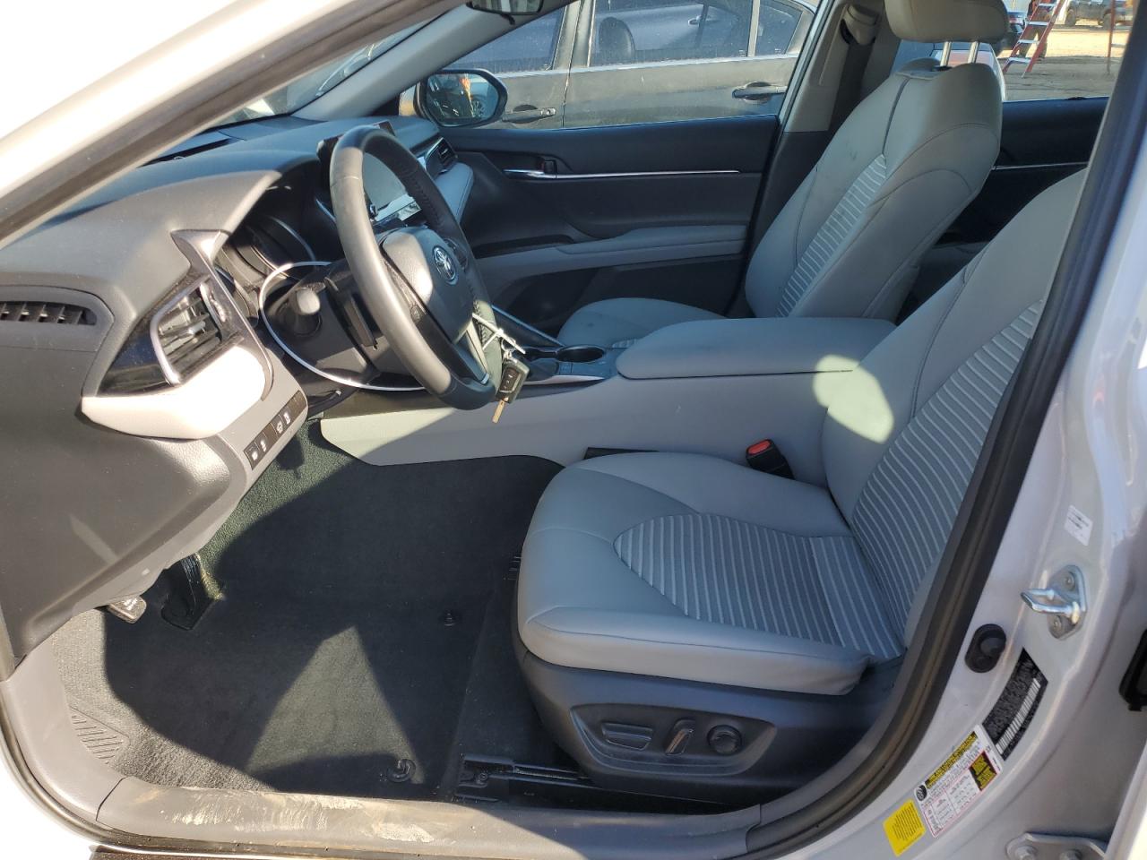 TOYOTA CAMRY SE NIGHT SHADE