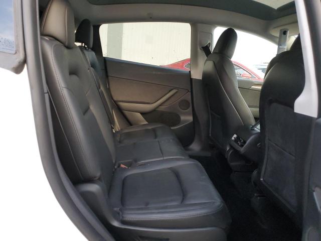 2022 TESLA MODEL Y - 7SAYGAEE0NF568396