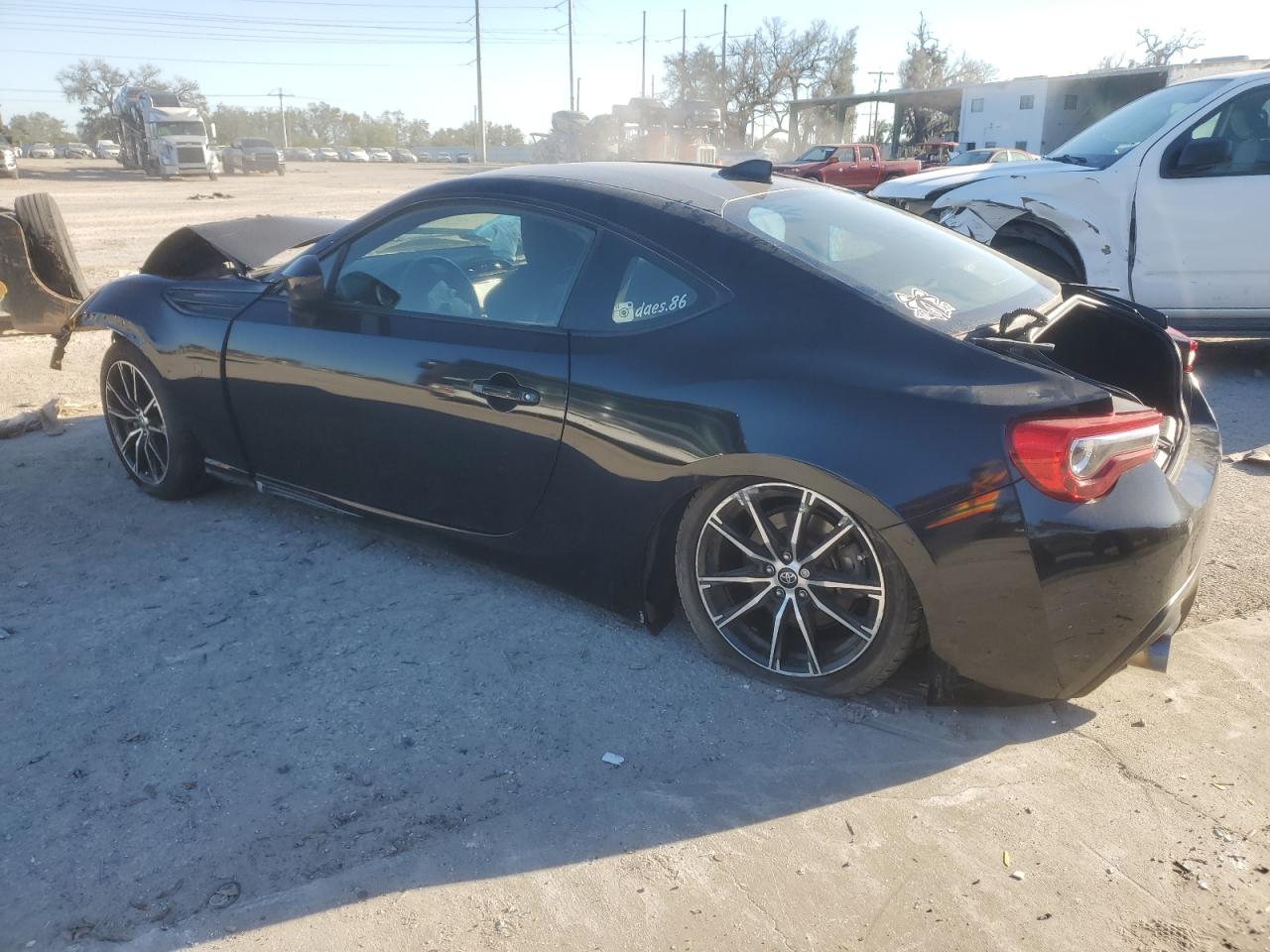 Lot #3056508356 2017 TOYOTA 86 BASE