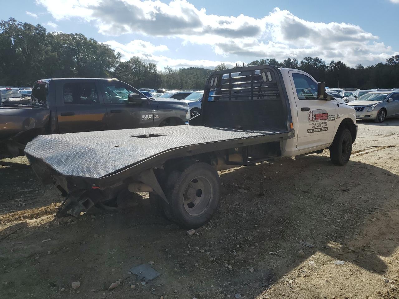 Lot #3297115505 2018 RAM 3500 CAB & CHASSIS T