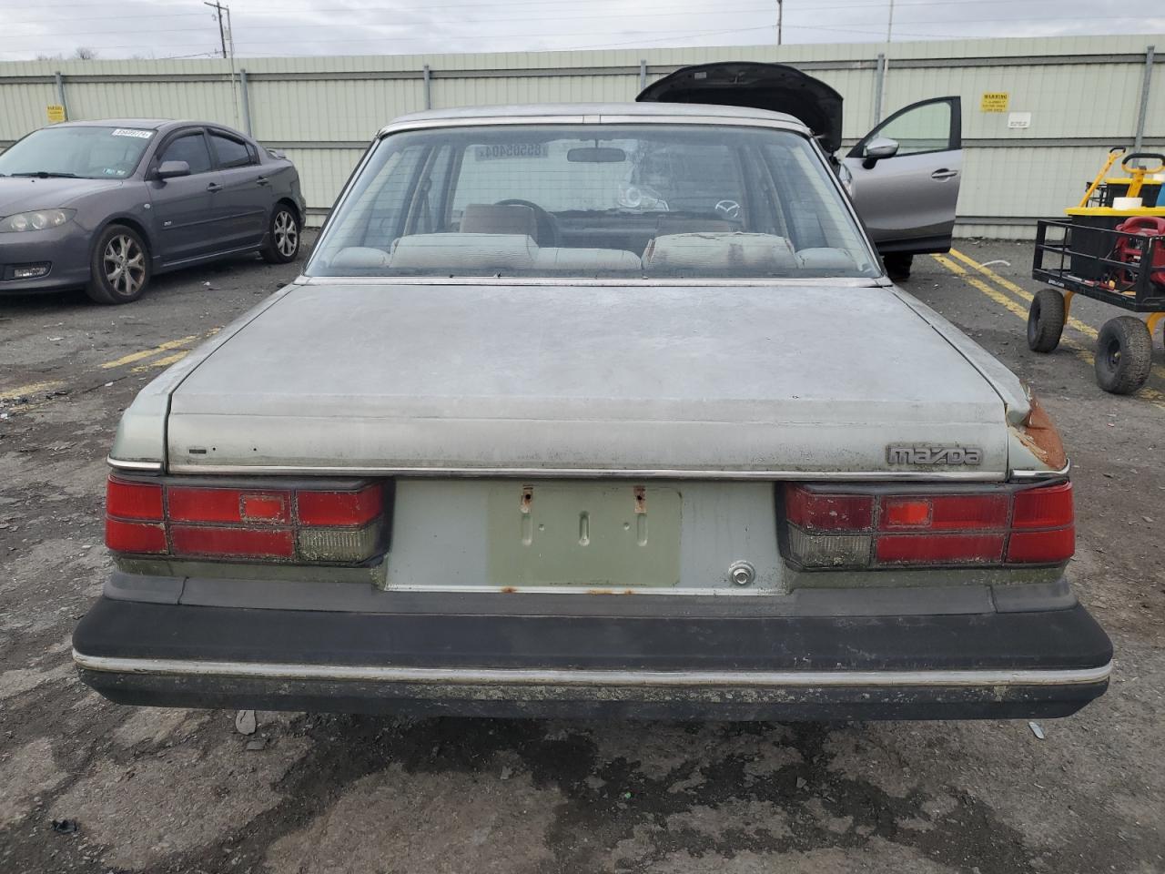 Lot #3030410479 1981 MAZDA 626