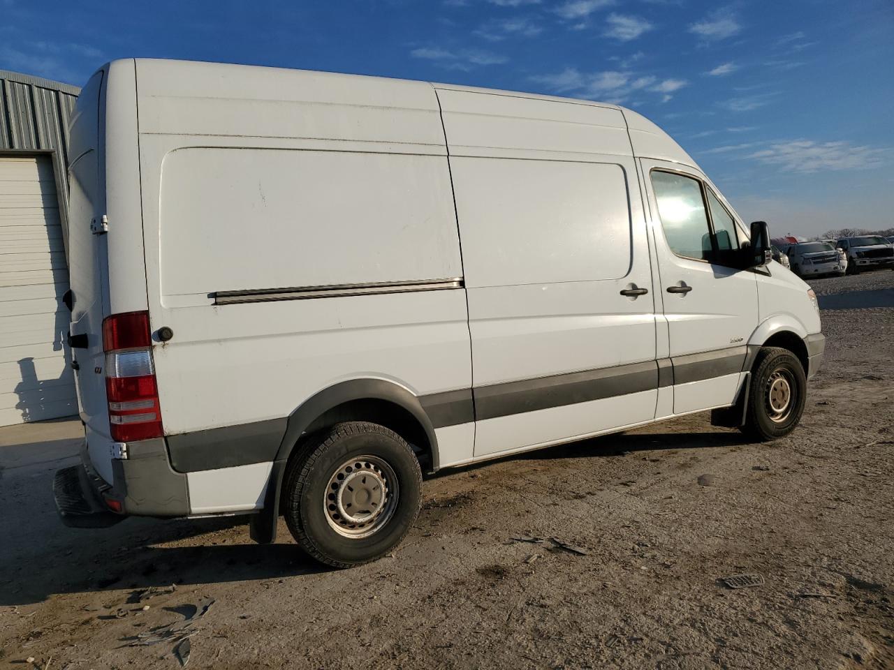 Lot #3029394687 2010 FREIGHTLINER SPRINTER 2