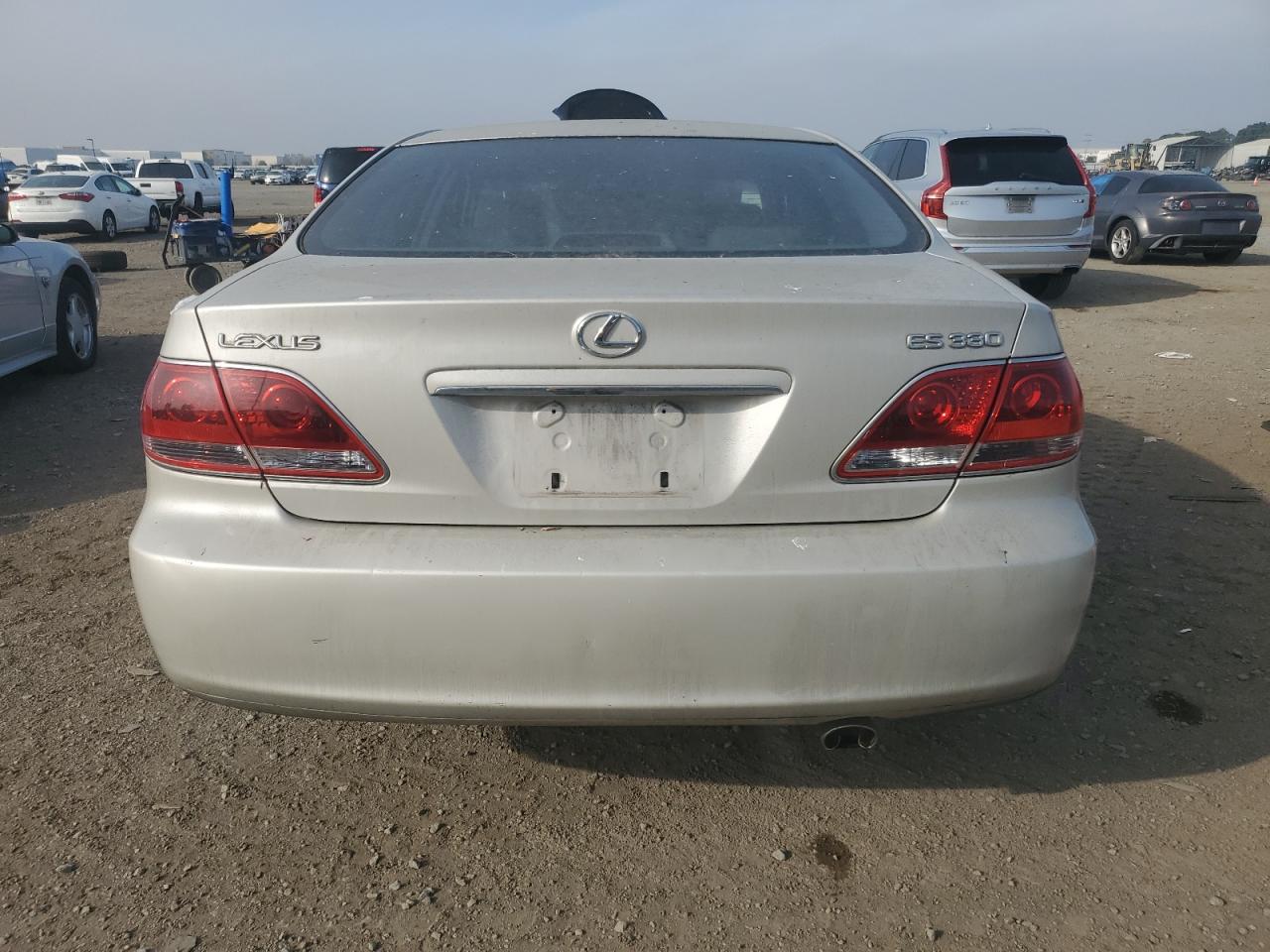 Lot #3042014228 2005 LEXUS ES 330