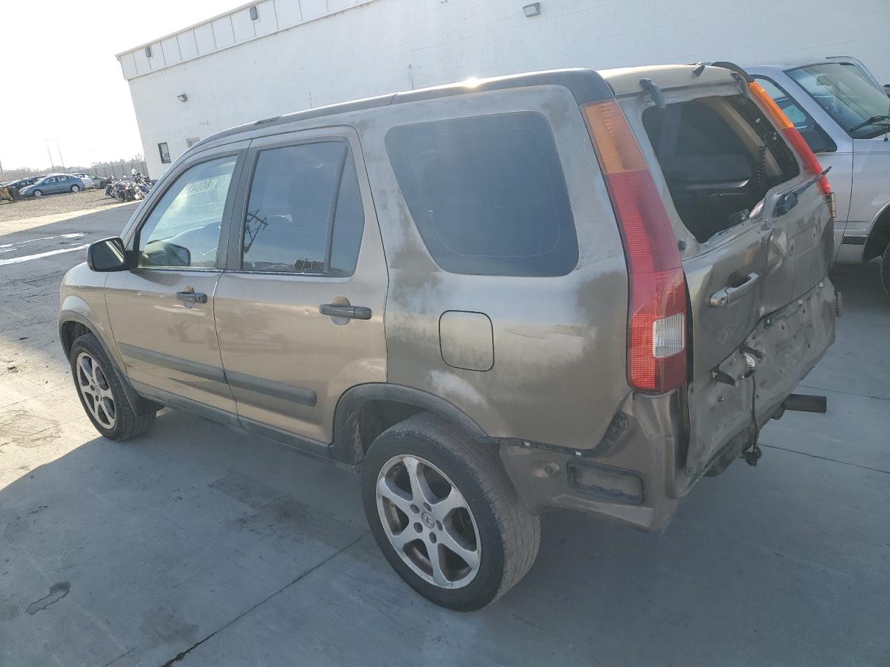 Lot #3033140005 2002 HONDA CR-V LX