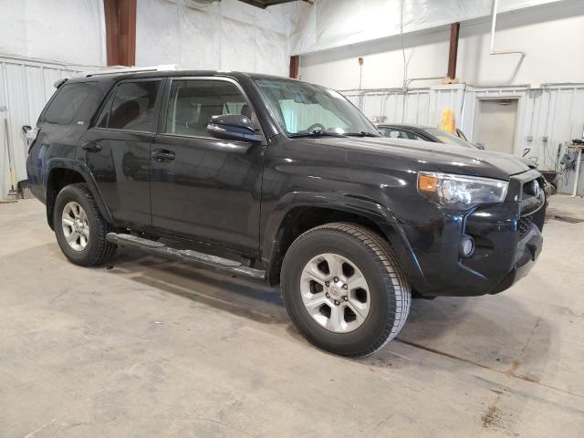 VIN JTEBU5JRXJ5594779 2018 TOYOTA 4RUNNER no.4