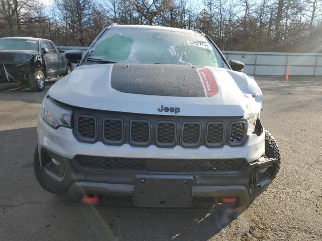 VIN 3C4NJDDN5RT108095 2024 JEEP COMPASS no.5