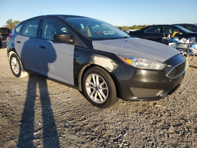 VIN 1FADP3K25FL364778 2015 FORD FOCUS no.4