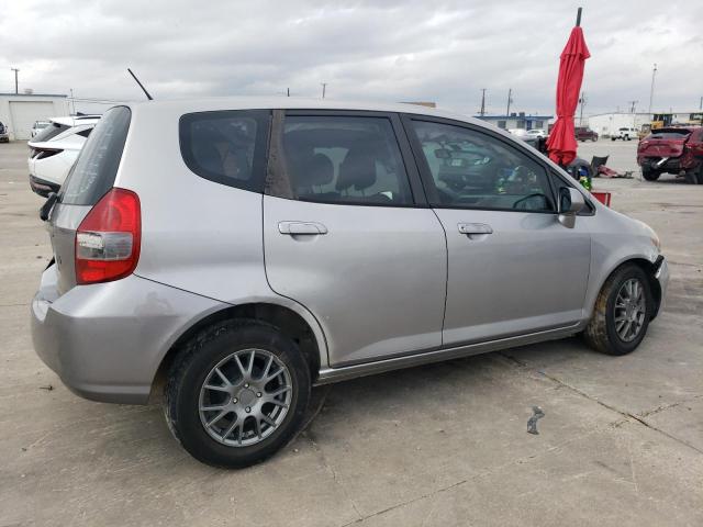 HONDA FIT 2008 silver  gas JHMGD38408S030626 photo #4