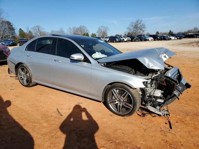 2019 MERCEDES-BENZ E 300 4MAT - WDDZF4KB1KA488681