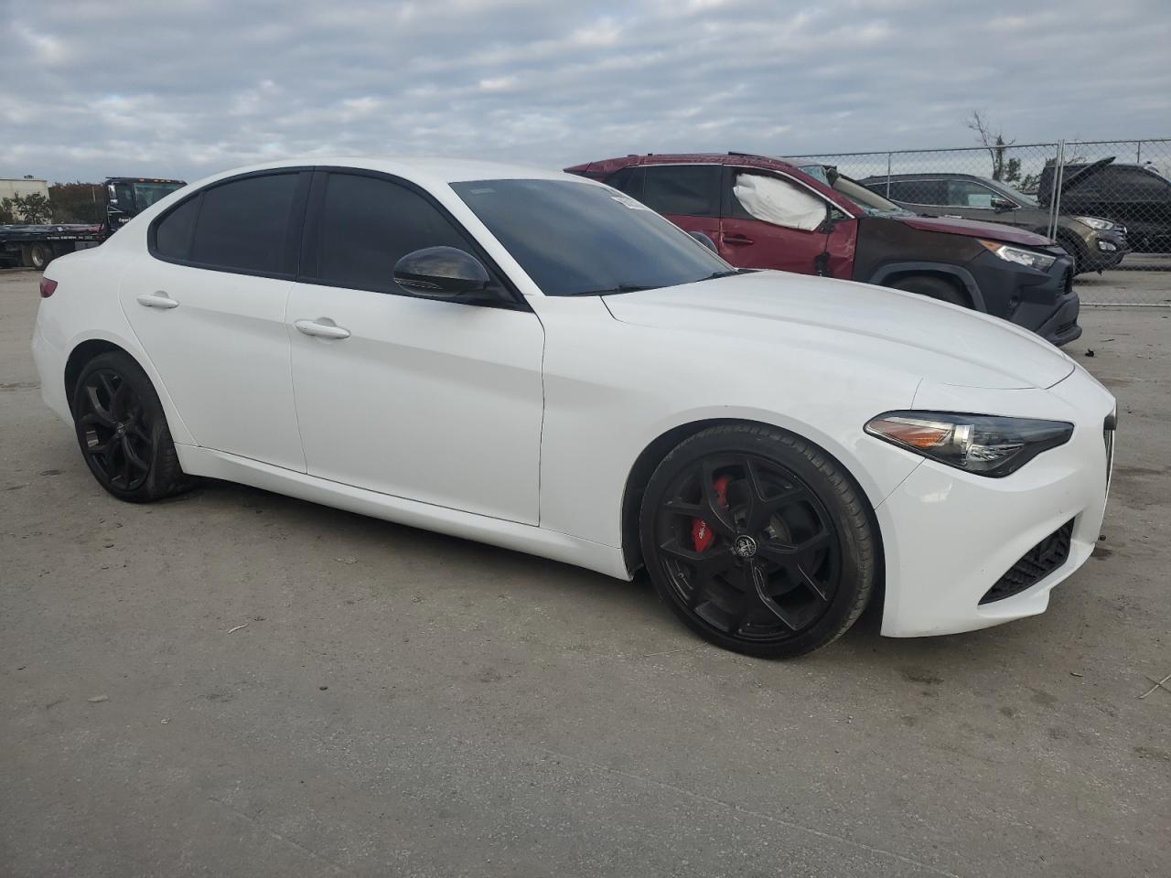 Lot #3033041015 2019 ALFA ROMEO GIULIA