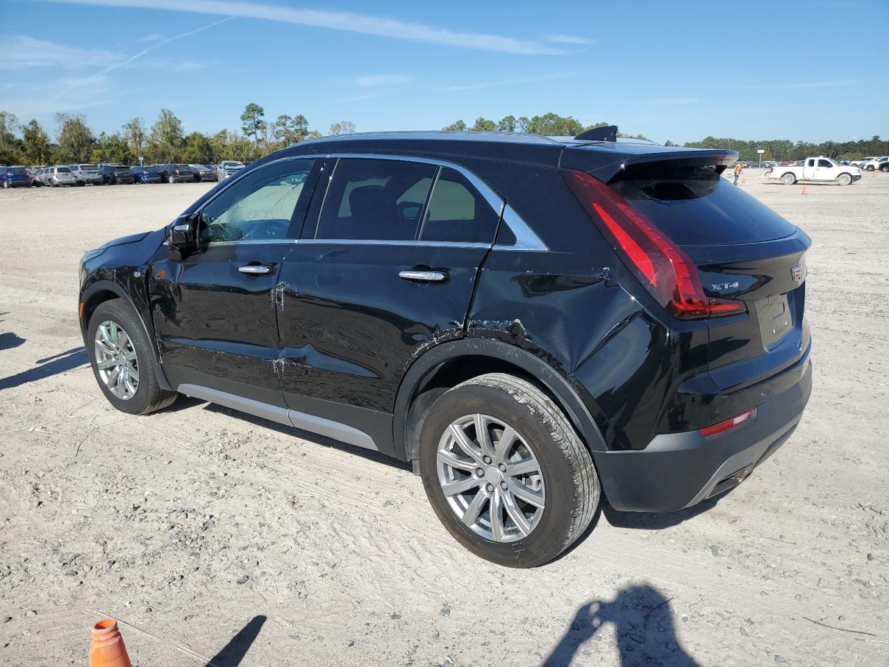 Lot #3020804705 2023 CADILLAC XT4 PREMIU