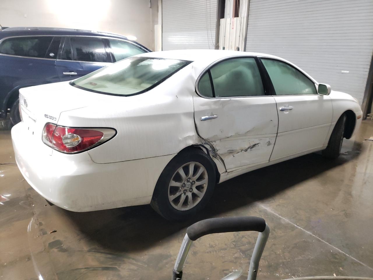 Lot #3029587127 2004 LEXUS ES 330