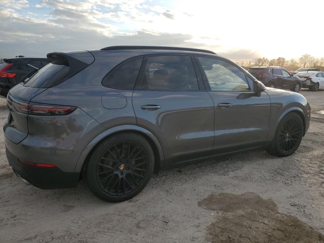 Lot #3034266084 2022 PORSCHE CAYENNE S