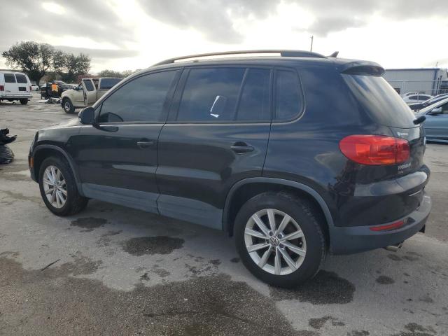 VOLKSWAGEN TIGUAN LIM 2018 black  gas WVGAV7AX5JK004962 photo #3