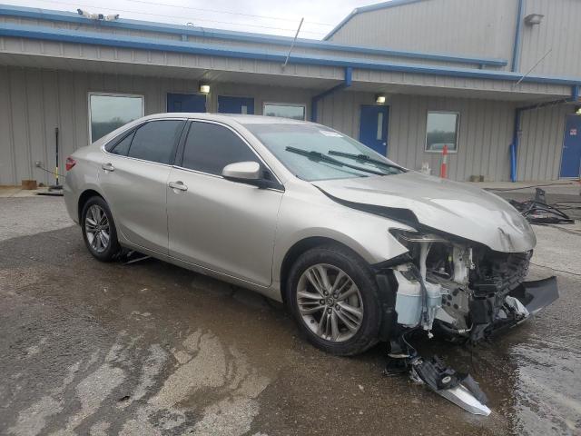 Vin: 4t1bf1fk4hu300761, lot: 86051524, toyota camry le 20174