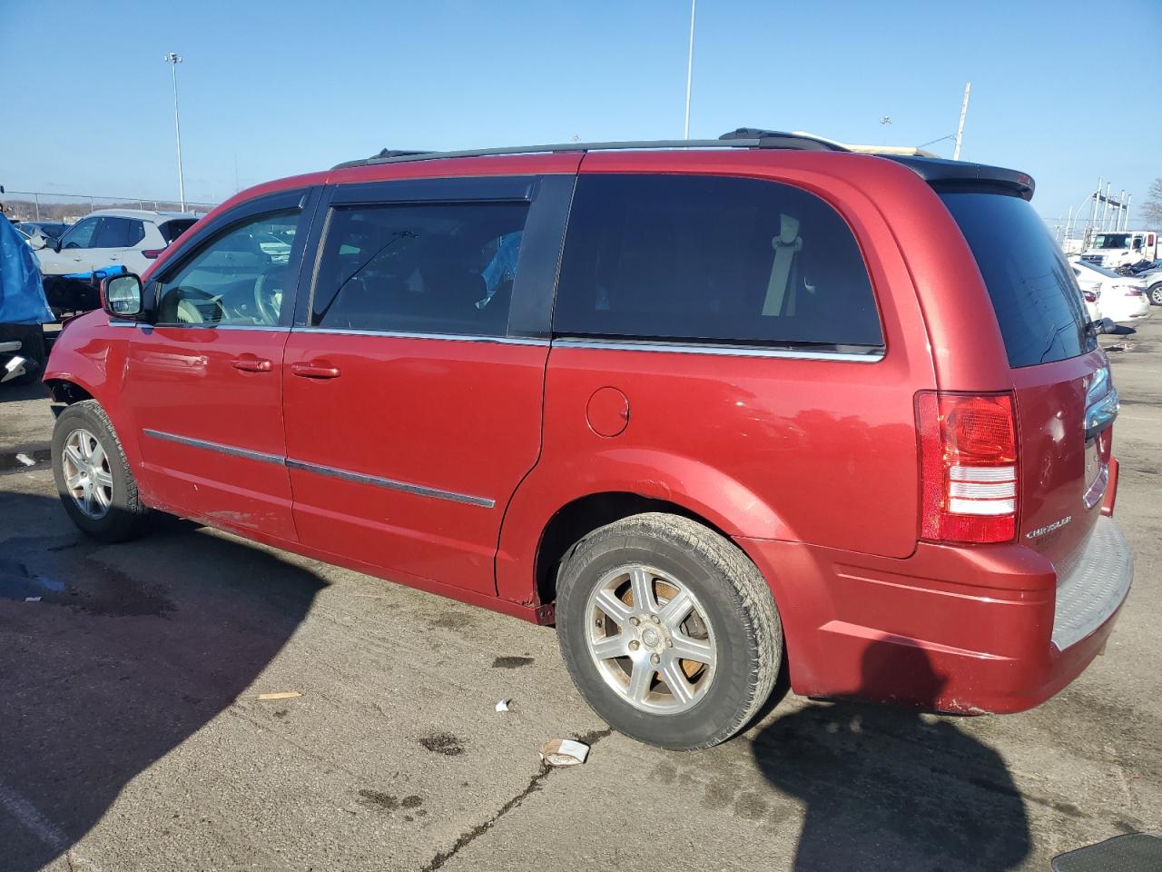 Lot #3050414913 2009 CHRYSLER TOWN & COU