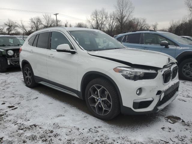 VIN WBXHT3C36J5L30752 2018 BMW X1 no.4