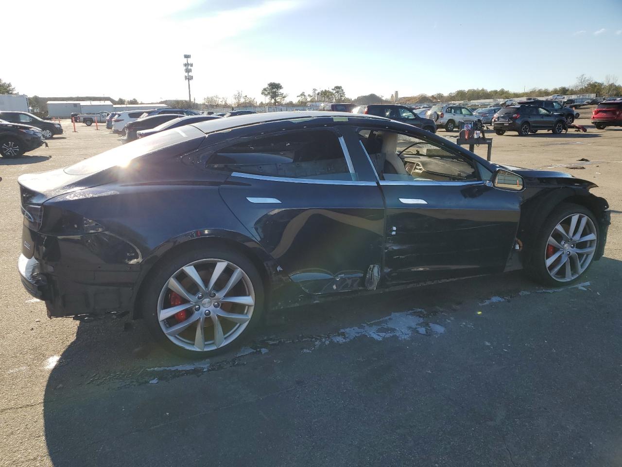 Lot #3034284084 2015 TESLA MODEL S 85